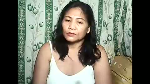 Snapshot of betty_83 chatting on 12-10-24, 11:32 betty_83 online show from 12-10-24, 11:32