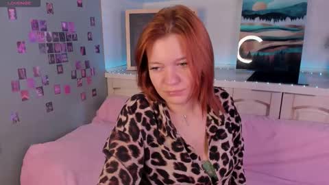 Betty online show from 09-12-25, 01:38
