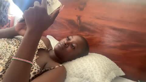 Adah online show from 05-11-26, 07:58