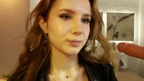 Betty online show from 03-09-25, 08:52