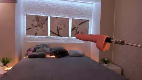 Betty online show from 10-02-25, 08:27