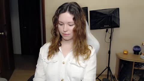 Betty online show from 10-16-25, 07:59