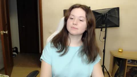 Betty online show from 10-21-25, 08:42