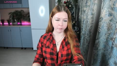 Snapshot of bettyurbane chatting on 12-25-24, 04:12 Mila Sweet online show from 12-25-24, 04:12