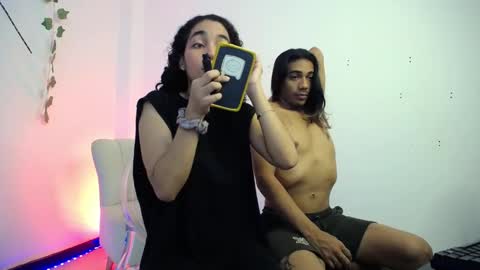 between two skins online show from 09-09-25, 12:54