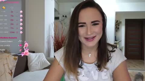 Snapshot of beyoncedoll chatting on 01-13-26, 07:08 BeyonceDoll Twitter DollBeyonce online show from 01-13-26, 07:08