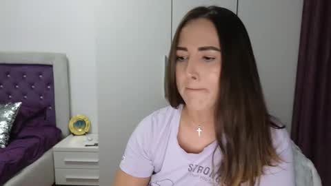 Snapshot of beyoncedoll chatting on 03-17-26, 07:06 BeyonceDoll Twitter DollBeyonce online show from 03-17-26, 07:06