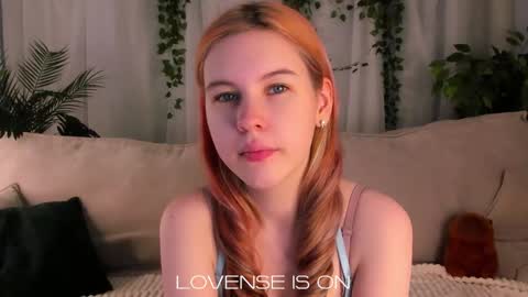 Eliz online show from 10-14-25, 01:28