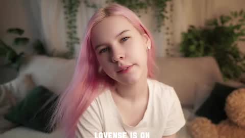 Eliz online show from 12-02-25, 01:22