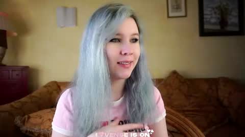 Eliz online show from 06-14-26, 02:35