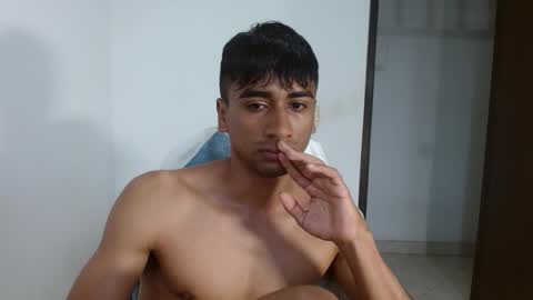 Snapshot of bfernando_05 chatting on 03-13-26, 10:38 BAYRON online show from 03-13-26, 10:38