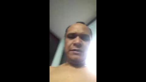 Snapshot of bggerardo820208 chatting on 10-20-25, 12:16 Masturbator 3000 online show from 10-20-25, 12:16