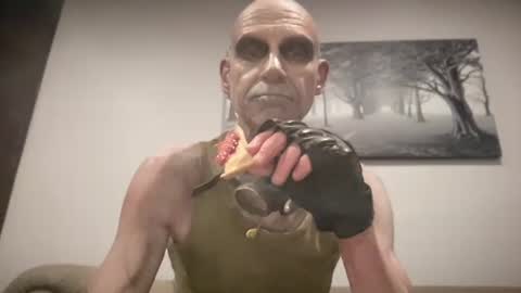 Snapshot of bgrade chatting on 03-21-26, 09:36 bgrade online show from 03-21-26, 09:36