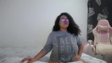 Bianca Tuesday to Sunday from 2am to 6am UTC-5 online show from 11-18-25, 10:14