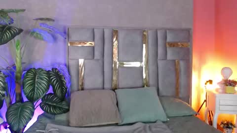 Bianca online show from 10-08-25, 03:15