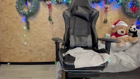 Biancastrong.. IGThebiancastrong online show from 12-11-24, 05:10