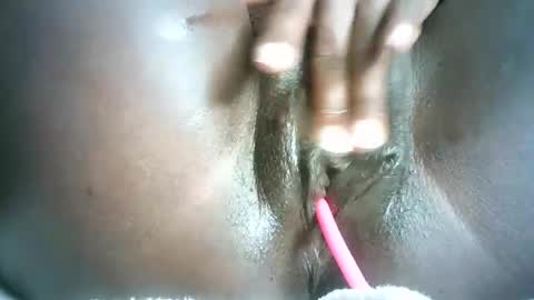 Snapshot of biass_ebony234 chatting on 02-14-25, 04:26 pretty online show from 02-14-25, 04:26