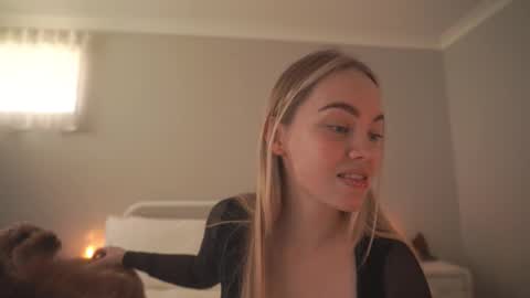 Bibi online show from 10-31-25, 02:23