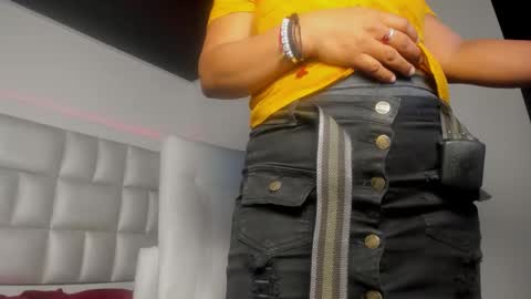 Snapshot of bibiana_js_ chatting on 10-01-25, 12:00 bibiana_js_ online show from 10-01-25, 12:00