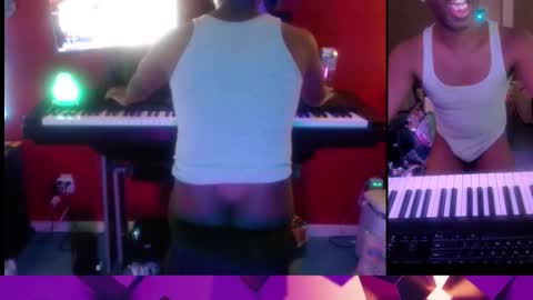 BicepsandFrot online show from 02-01-26, 06:23