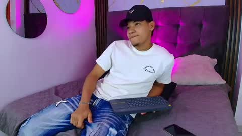 Bick Khonn online show from 05-23-26, 07:29