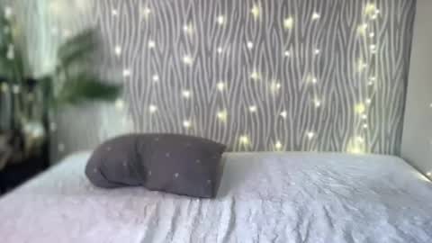 Snapshot of big_ass_blonde chatting on 12-20-24, 07:12 Eva online show from 12-20-24, 07:12