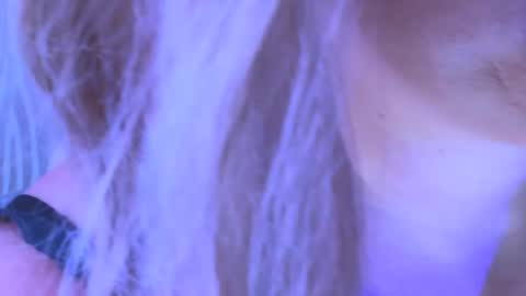 Snapshot of big_ass_blonde chatting on 02-17-25, 06:31 Eva online show from 02-17-25, 06:31