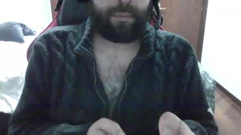 big_bearded_bear online show from 02-10-26, 11:36