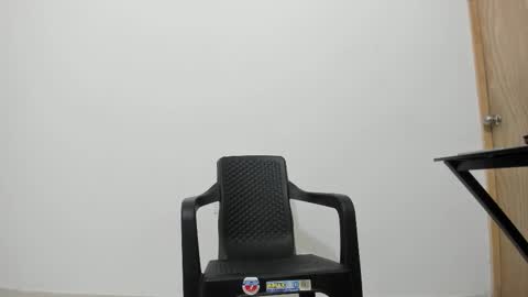 Snapshot of big_dad69 chatting on 10-23-25, 02:22 Tommy online show from 10-23-25, 02:22