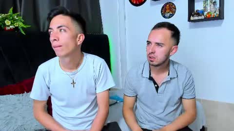 john and cris online show from 06-23-26, 04:27