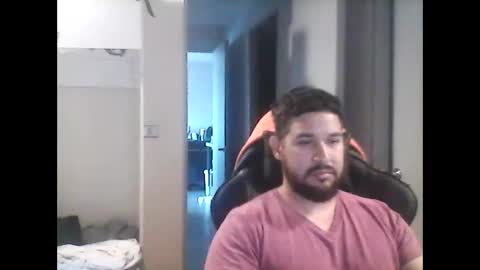 latinBoyHuge online show from 05-08-26, 06:46