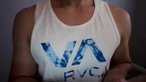 Snapshot of big_load_jock chatting on 09-10-25, 10:32 Shawn Johnson online show from 09-10-25, 10:32