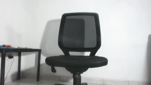 Snapshot of big_masterr chatting on 11-10-25, 04:44 big_masterr online show from 11-10-25, 04:44