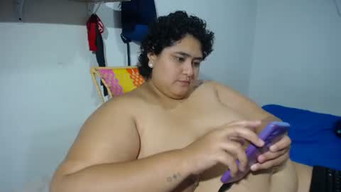 Snapshot of big_small_horny chatting on 09-10-25, 02:22 Milena And Luz online show from 09-10-25, 02:22