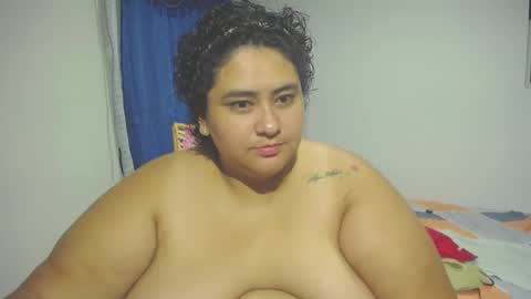 Snapshot of big_small_horny chatting on 09-20-25, 02:01 Milena And Luz online show from 09-20-25, 02:01