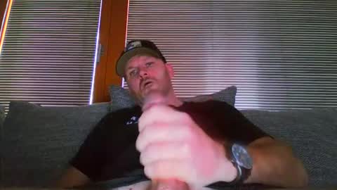 Bigapolllo online show from 10-22-25, 08:47