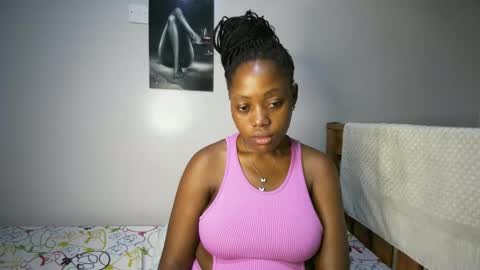 Snapshot of bigass001_ chatting on 10-04-25, 06:11 bigass001_ online show from 10-04-25, 06:11