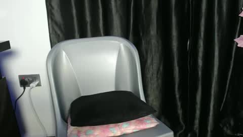 bella online show from 11-10-25, 08:41