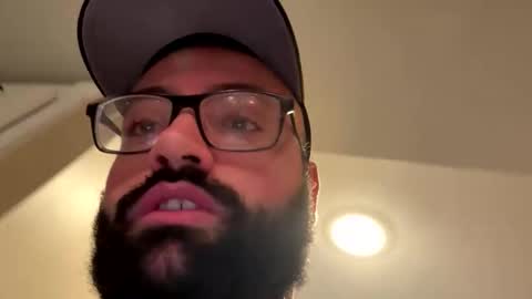 Snapshot of bigbackmuscles1296 chatting on 10-25-25, 09:53 Mr. Muscle Monster online show from 10-25-25, 09:53