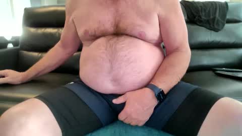 Snapshot of bigballls59 chatting on 10-06-25, 11:02 bigballls59 online show from 10-06-25, 11:02