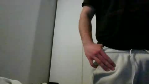 Snapshot of bigballsnojoke chatting on 01-02-25, 03:19 bigballsnojoke online show from 01-02-25, 03:19