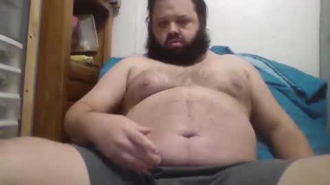 Snapshot of bigbear3287 chatting on 12-03-24, 05:42 Liam online show from 12-03-24, 05:42