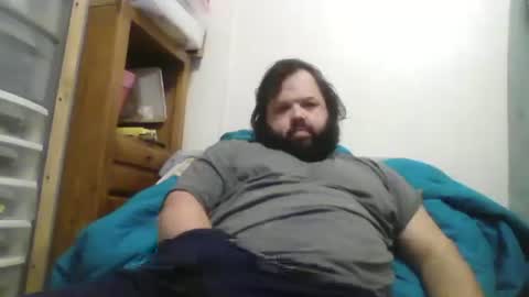 Snapshot of bigbear3287 chatting on 12-09-24, 07:39 Liam online show from 12-09-24, 07:39