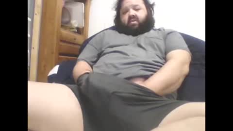 Snapshot of bigbear3287 chatting on 12-31-24, 06:48 Liam online show from 12-31-24, 06:48