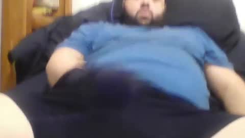 Snapshot of bigbear3287 chatting on 02-26-25, 04:36 Liam online show from 02-26-25, 04:36