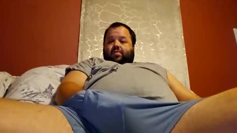 Snapshot of bigbear3287 chatting on 09-10-25, 07:52 Liam online show from 09-10-25, 07:52