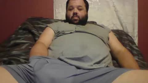 Snapshot of bigbear3287 chatting on 09-21-25, 06:04 Liam online show from 09-21-25, 06:04