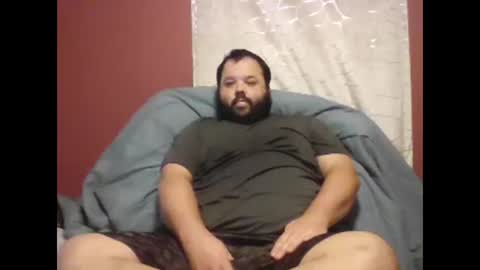 Snapshot of bigbear3287 chatting on 10-13-25, 09:09 Liam online show from 10-13-25, 09:09