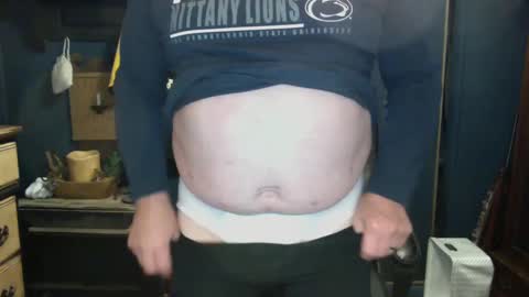 Snapshot of bigbeerdrinker1 chatting on 02-13-25, 04:50 bigbeerdrinker online show from 02-13-25, 04:50