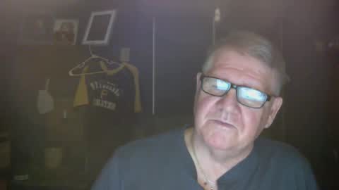 Snapshot of bigbeerdrinker1 chatting on 03-03-25, 04:14 bigbeerdrinker online show from 03-03-25, 04:14
